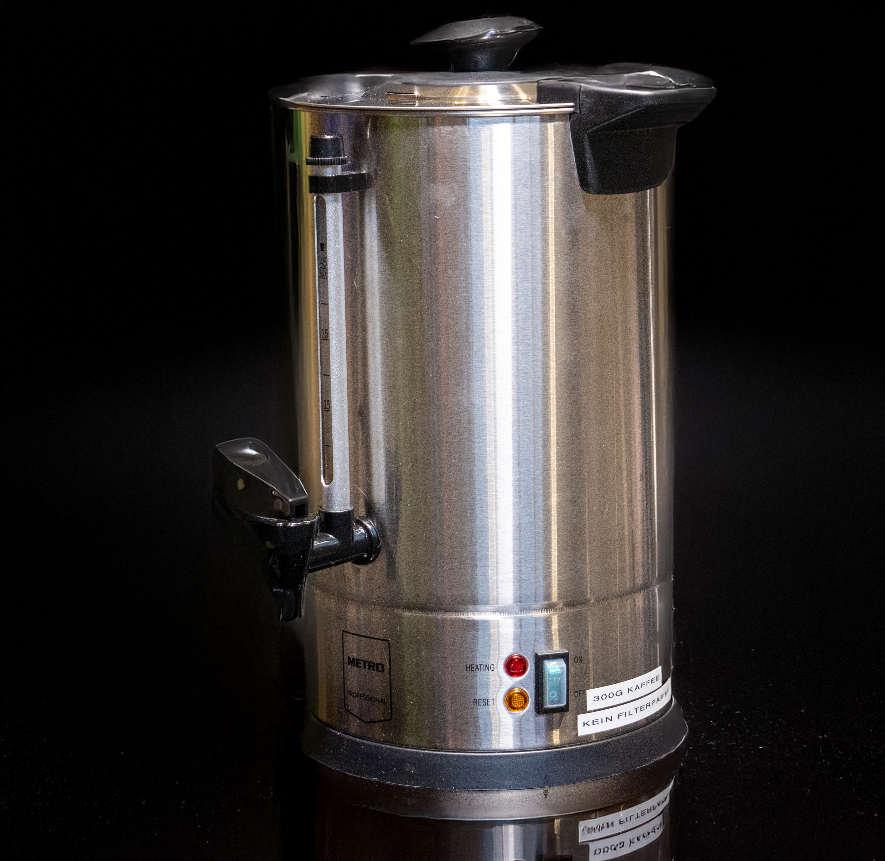 Kaffeemaschine mit Rundfilter ( 100 Tassen)