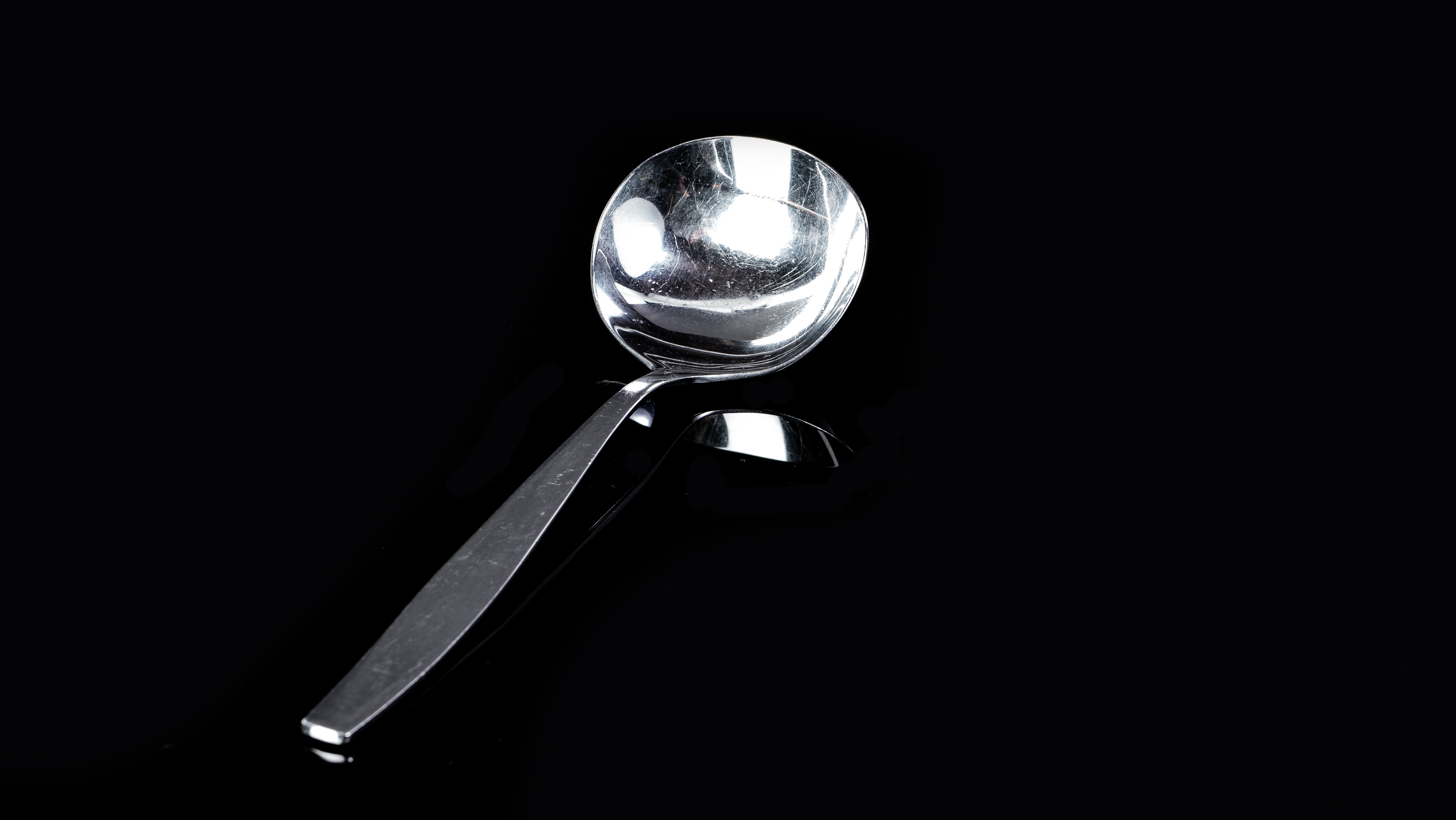 Mietbesteck Saucenkelle klein